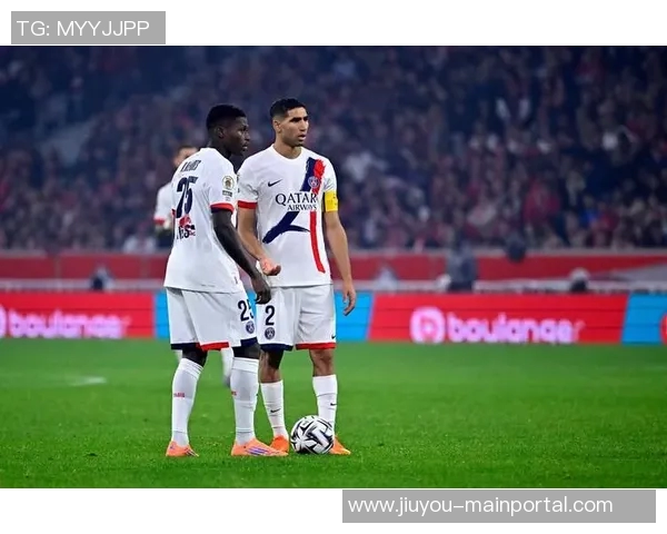 国王杯精彩对决巴黎圣日耳曼逆转尤文图斯引爆全场激情