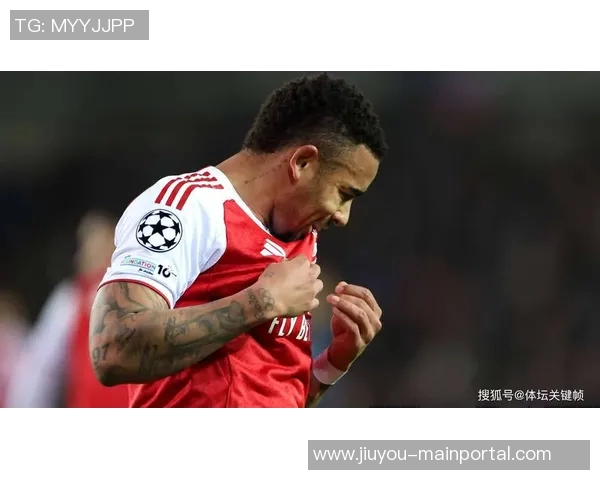 世界杯惊现冷门阿森纳与AC米兰激战成平局神扑瞬间震撼全场 世界杯惊现冷门阿森纳与AC米兰激战成平局神扑瞬间震撼全场