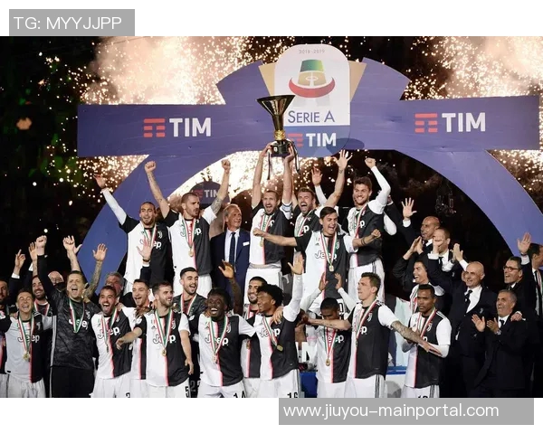 意甲焦点战巴萨与尤文图斯激战成平争议判罚引发全场热议